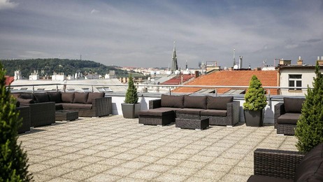 Terrasse vom Novotel Praha Wenceslas Square
