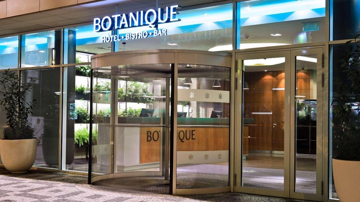 Botanique Hotel Prague Eingang