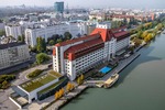 Außenansicht vom Hilton Vienna Danube Waterfront