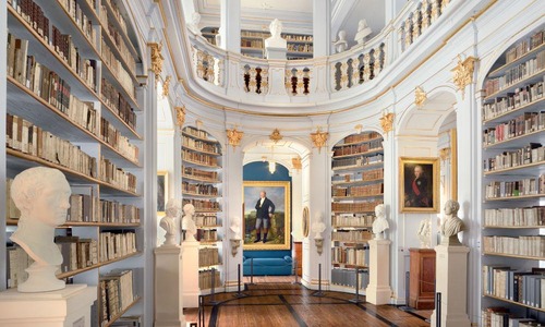 Weimar -Herzogin Anna Amalia Bibliothek © Francesco Carovillano Weimar -Herzogin Anna Amalia Bibliothek