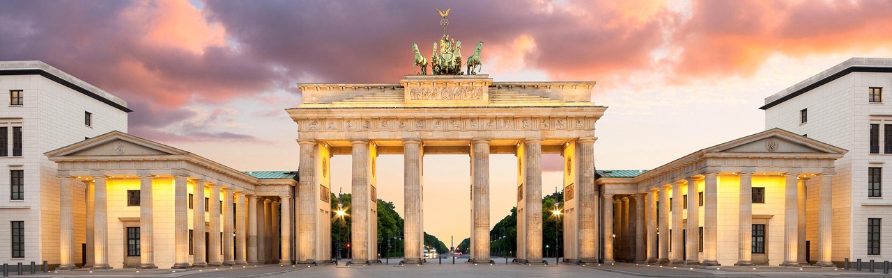 Brandenburg Gate by day