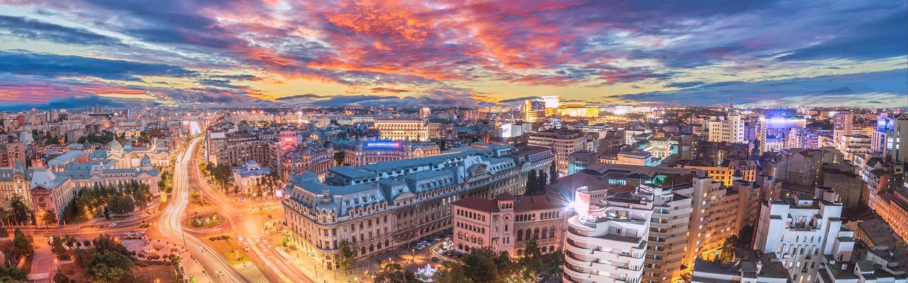 Zentrum von Bukarest bei Sonnenuntergang