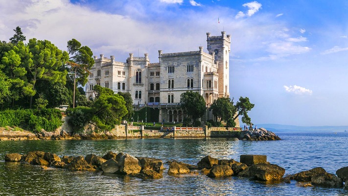 Castello di Miramare in Triest