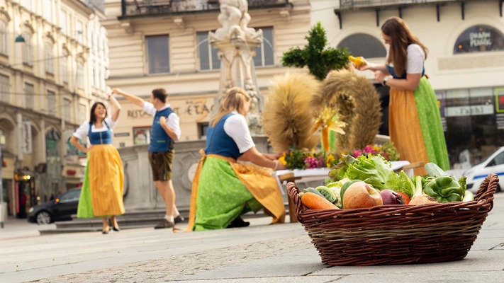 Landjugend Österreich beim Erntedank-Fest